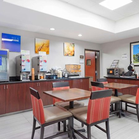 Comfort Inn By Choice Hotels Orange, Tx Esterno foto